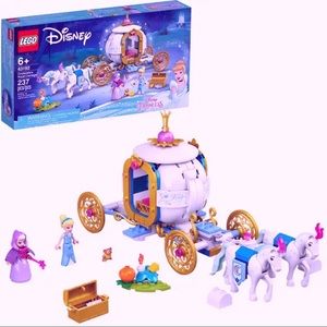 Disney's Cinderella Cinderella's Royal Carriage Building Kit 43192 by LEGO